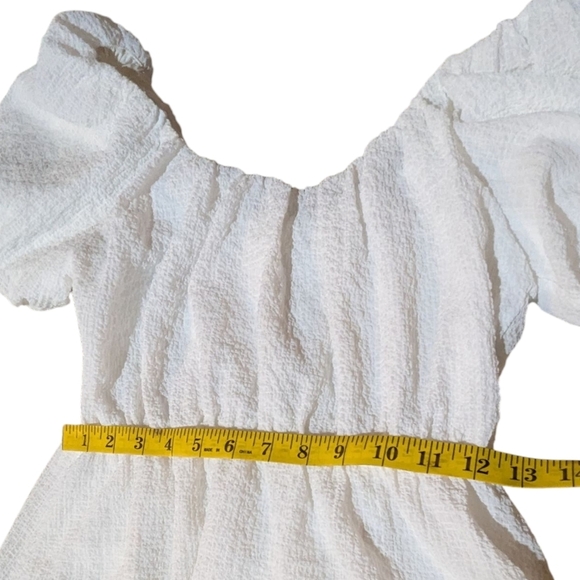 ASTR the label Tiered Puff Sleeve Midi Dress Small Bridal Bachelorette Classic - Picture 8 of 10